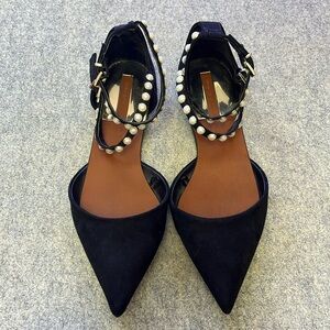 Elegant Black Pearl-Embellished Women's Shoes